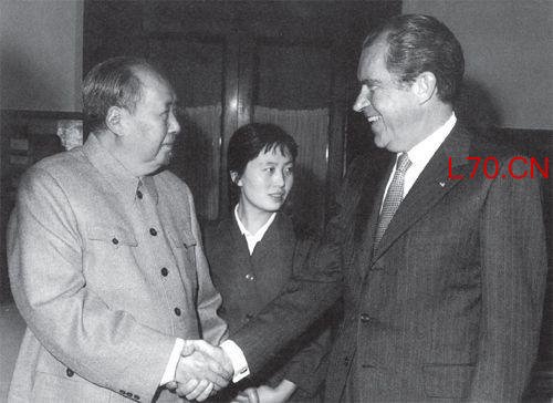 毛主席送给尼克松12字墨宝，尼克松看后一头雾水，近50年无人能解